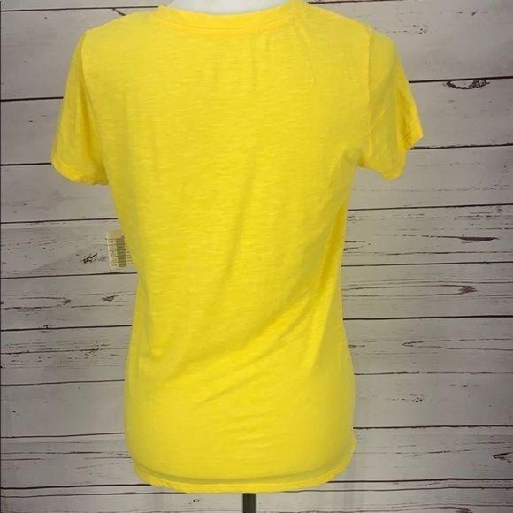 Bobbie Brooks‎ Women's Yellow V-Neck Plain Short Sleeve Tee Shirt Size Medium M - Picture 3 of 7